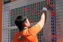 开云官网-世界青少年拳击锦标赛年轻力量崭露头角，青少年拳击冠军