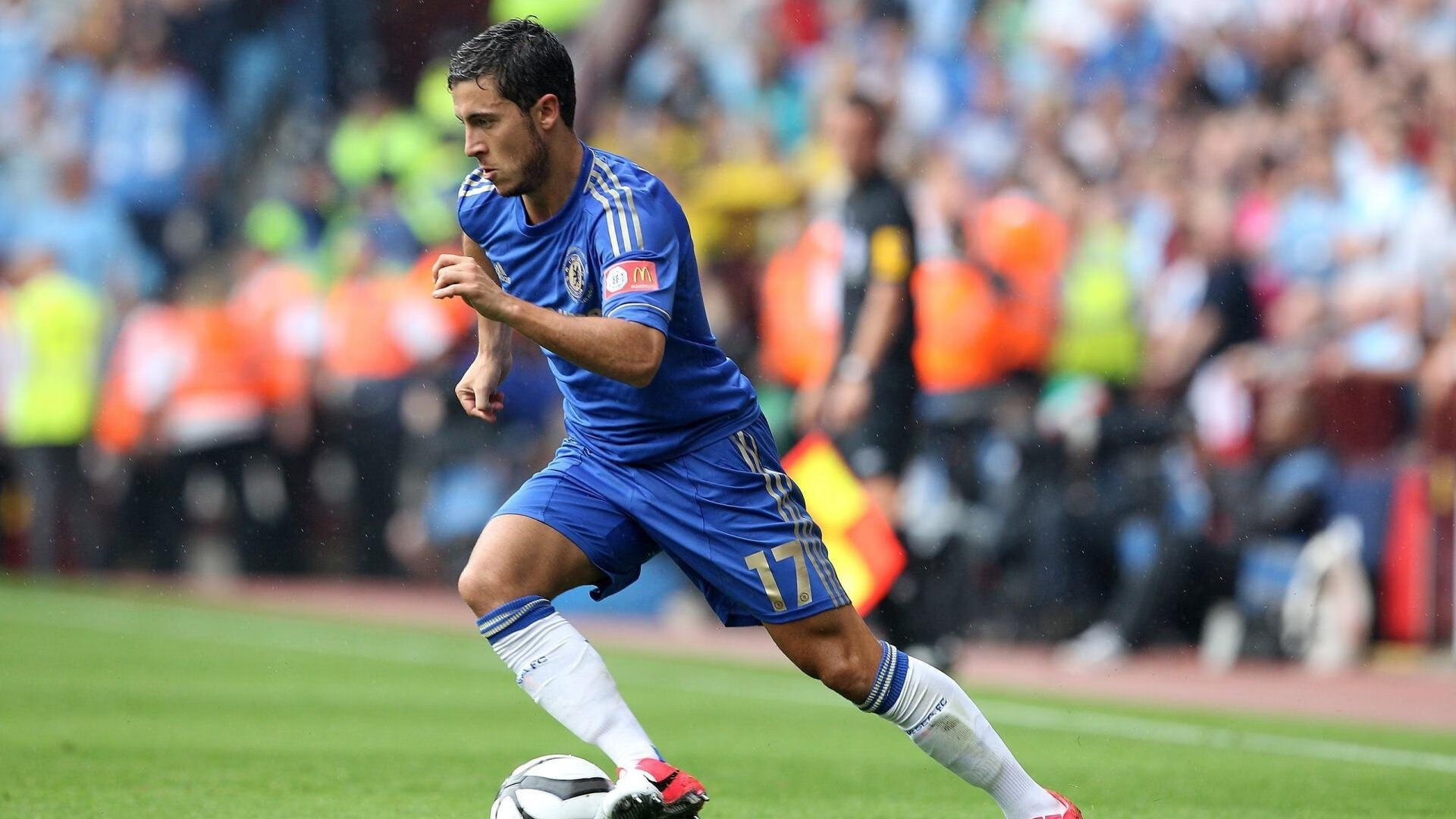 “未来足球领军人物：全国青少年足球明星大赛盛大开启”，青少年足球冠军